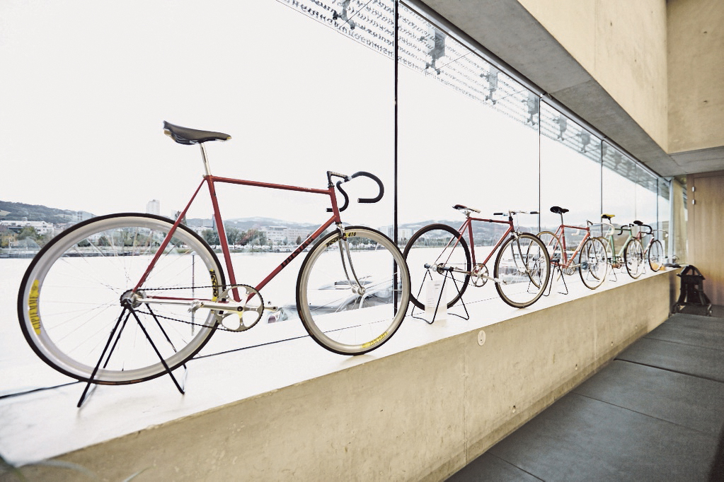 Klassische Rahmengeometrien in der Bahnrad-Sammlung von Sigi Rechberger/Graz beim Bicycle Happening Linz 2016. Foto Sandro E. E. Zanzinger