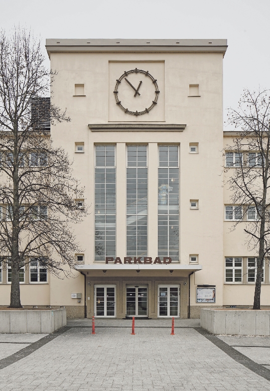 Curt Kühne, Parkbad, 1930. Foto Gregor Graf
