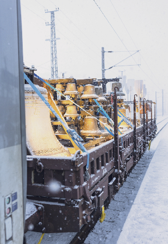 Der Glögglwaggon aus der Nähe. Foto Veronika Phillipp, 2024